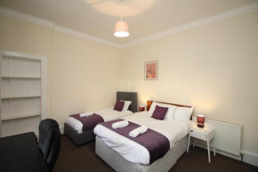 2 bed flat, Cambuslang, Glasgow, free parking